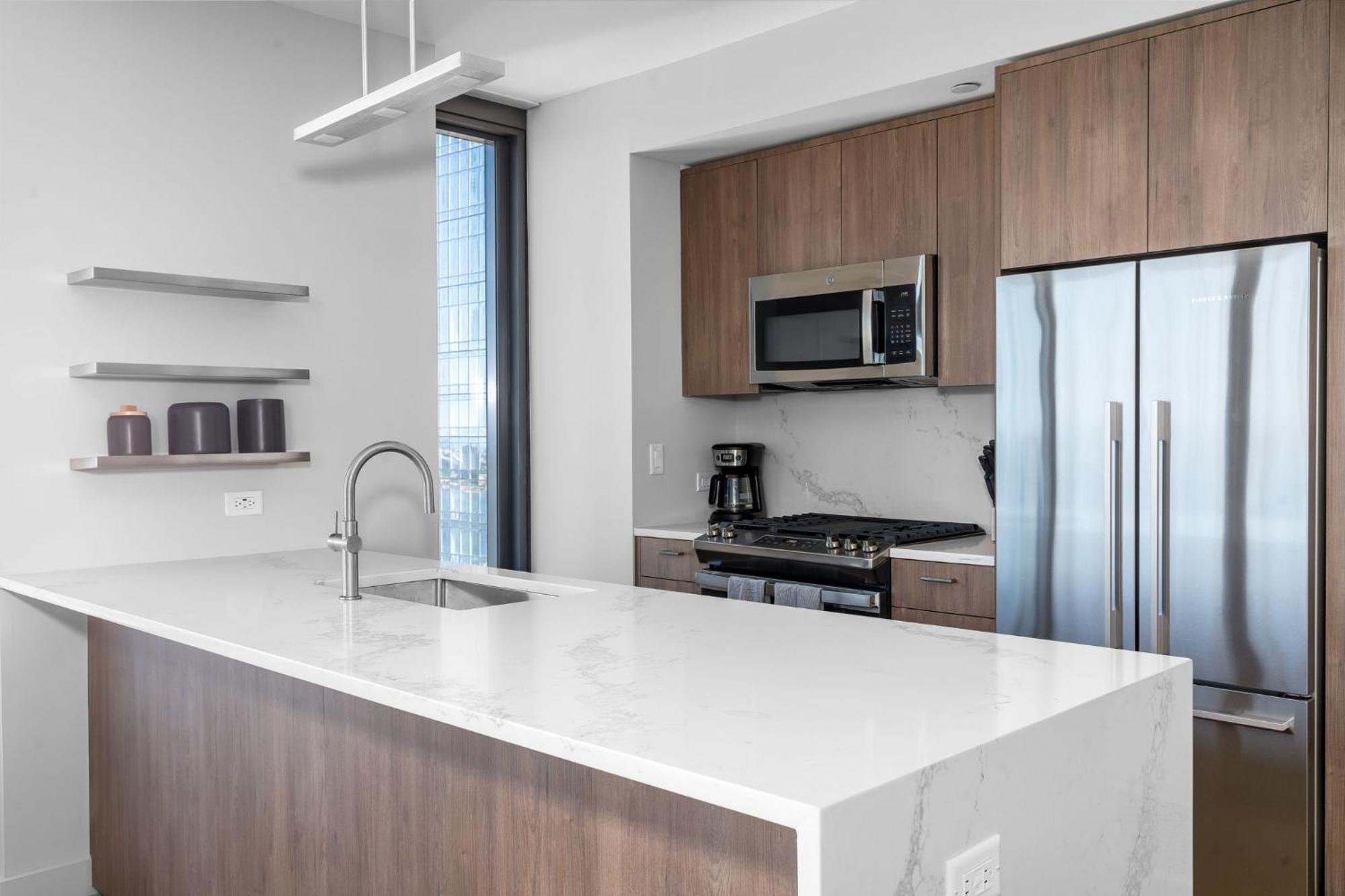 Modern Stylish 2Br 2Ba Apartment In Hudson Yard ニューヨーク エクステリア 写真