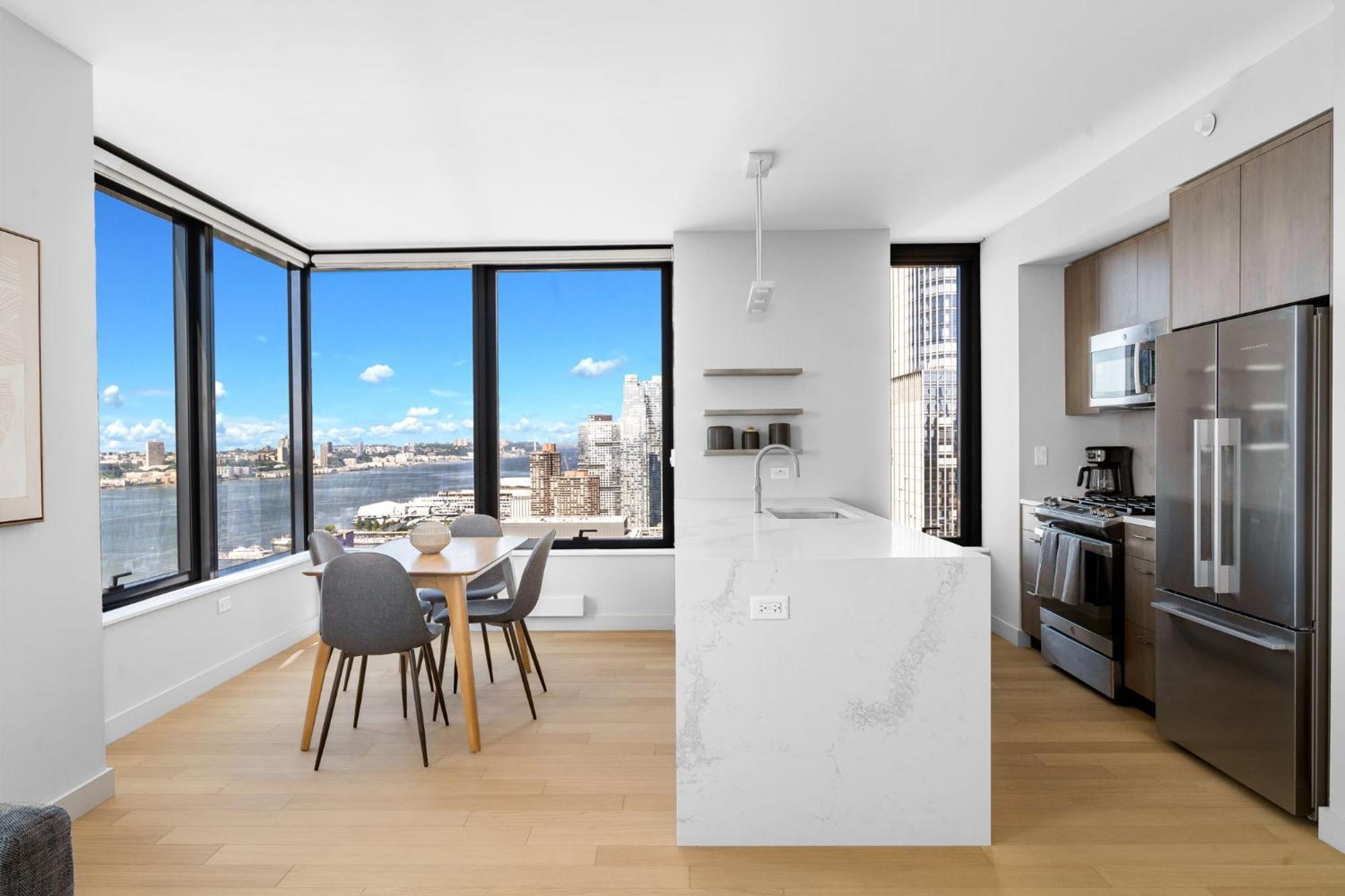 Modern Stylish 2Br 2Ba Apartment In Hudson Yard ニューヨーク エクステリア 写真